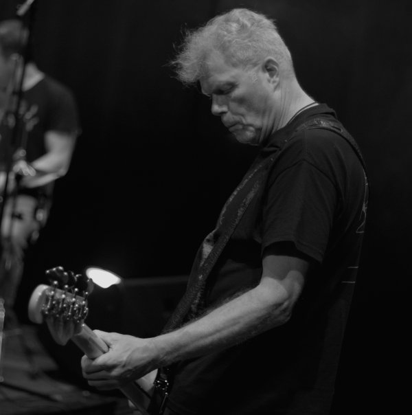 Wim, bassiste de Cosmos Factory